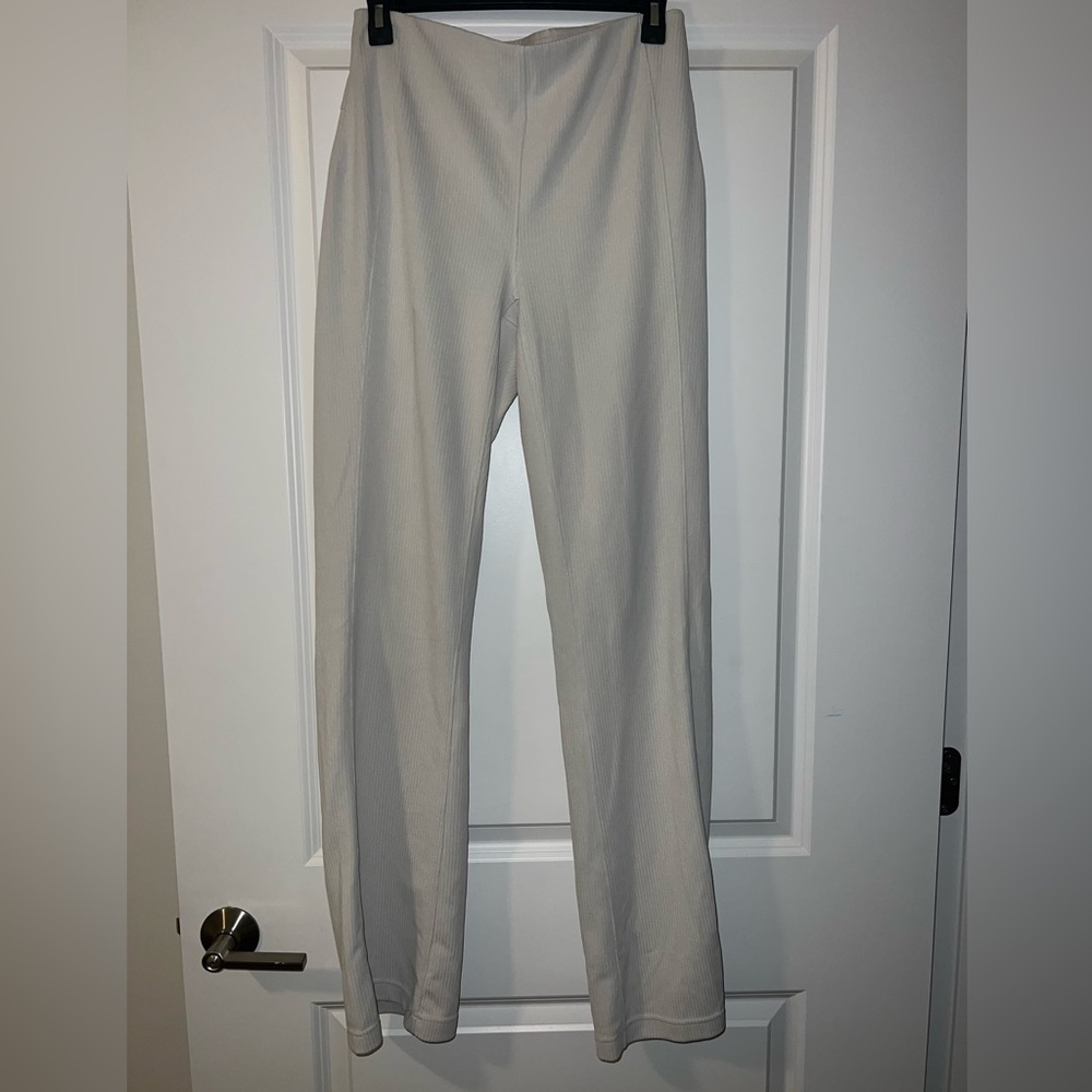 Lululemon ribbed softstreme ribbed flare pant